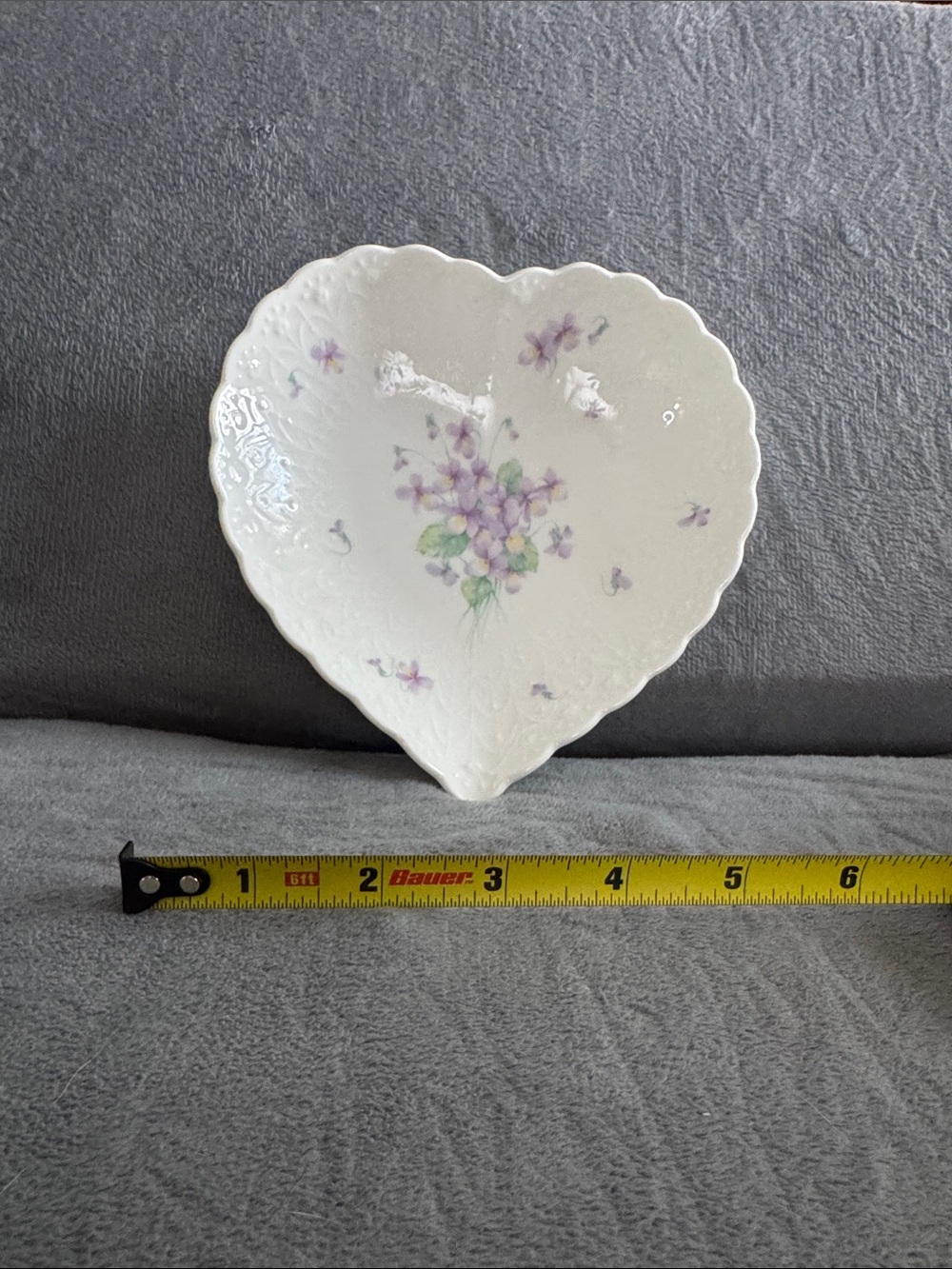 Heart-Shaped Porcelain Dish with Purple Floral Motif